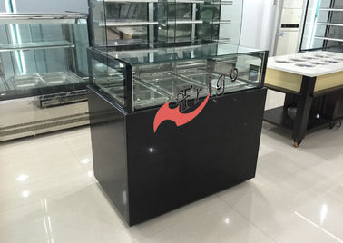 Refrigerated Acrylic Chocolate Display Case 14 -18 Degree Digital Humidity Controller